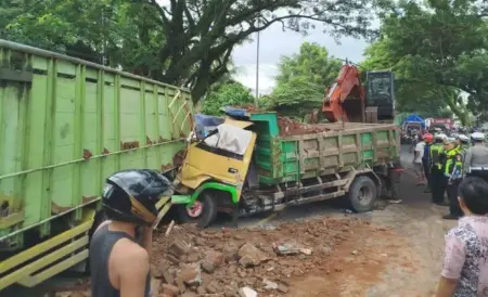 Rata-rata 300 Orang Meninggal Kecelakaan di Banyuwangi Tiap Tahun Foto BeritaJatim.com