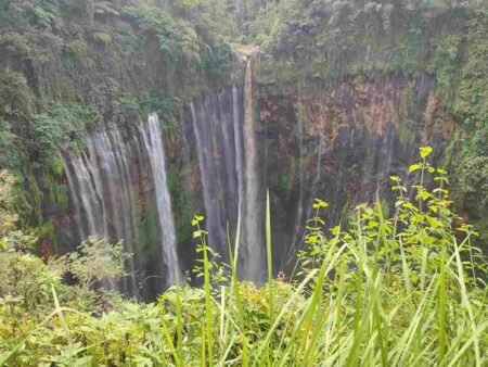 Polemik Air Terjun Tumpak Sewu dan Coban Sewu, Ini Kata Bupati Malang Foto BeritaJatim.com