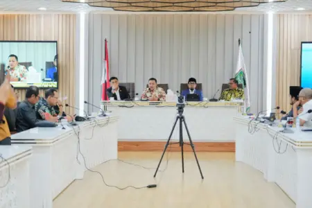 Audiensi ke DPR RI, Bupati Pasuruan Dorong Penyelesaian Sengketa Tanah Nguling Foto BeritaJatim.com