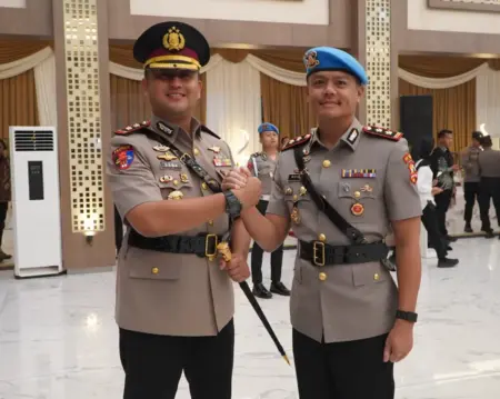 Resmi Jabat Kapolres Gresik, AKBP Ramadhan Nasution Gantikan Rovan Mahenu Foto BeritaJatim.com