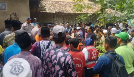 Nahas, Lansia Ditemukan Meninggal di Sumur Sedalam 12 Meter di Pamekasan Foto BeritaJatim.com