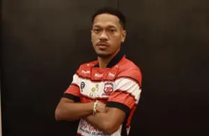 Perkuat Pertahanan, Madura United Resmi Boyong Giovani Numberi dari Persis Solo Foto BeritaJatim.com