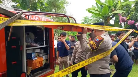 Polisi Temukan Luka Benda Tumpul pada Jenazah Nuraini, 23 Barang Bukti Diamankan dari TKP Golan Ponorogo Foto BeritaJatim.com