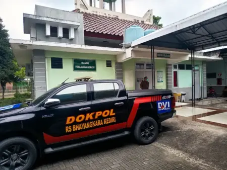 Tabir Misteri Kematian Janda di Golan Ponorogo Terungkap lewat Otopsi, Luka Sayat di Leher Jadi Penyebab Foto BeritaJatim.com