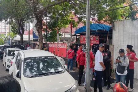 Madas Serumpun Siapkan 500 Anggota Hadang Eksekusi Rumah di Jalan Raya Darmo Surabaya Foto BeritaJatim.com