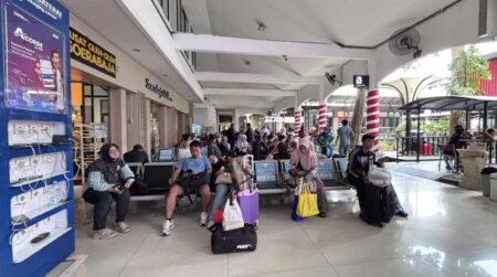 176 Ribu Penumpang Pilih Kereta Api Saat Libur Panjang Isra Mikraj 2026 Foto BeritaJatim.com