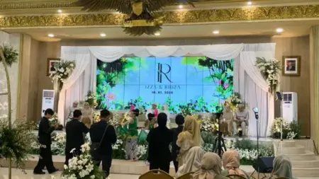 Ketua Partai Gelora Jember Ngunduh Mantu di Pendapa Wahyawibawagraha Tanpa Biaya Sewa Foto BeritaJatim.com