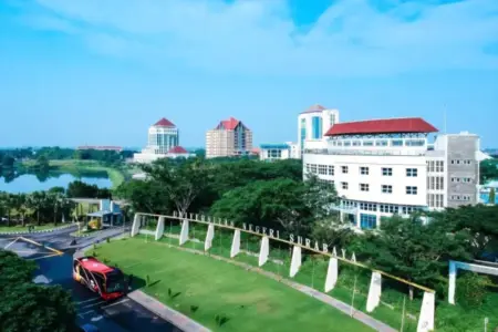 Unesa Terima 8.292 Mahasiswa SNBT, Prodi Kesehatan Terketat Foto BeritaJatim.com