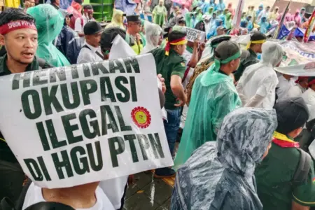 Ribuan Pekerja SPBUN XII Desak Penegakan Hukum Konflik Lahan JCE–Blawan Bondowoso Foto BeritaJatim.com