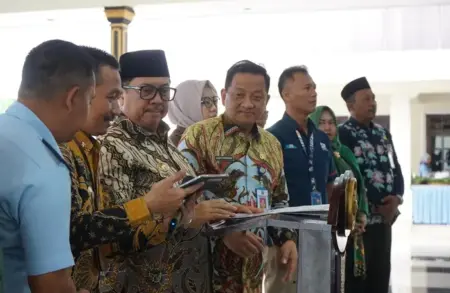 SPPT PBB-P2 2026 Diluncurkan oleh Bupati Jombang: Pajak Turun Drastis, Warga Dapat Manfaat Lebih Foto BeritaJatim.com