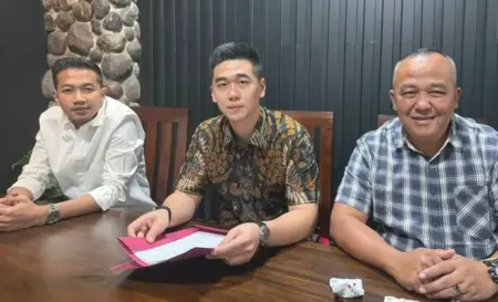 Bupati Sidoarjo Subandi Laporkan Rahmat Muhajirin ke Polda Jatim Foto BeritaJatim.com