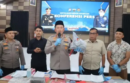 Bawa 3 Kg Obat Mercon, Pria Asal Geger Ditangkap Polres Magetan Foto BeritaJatim.com