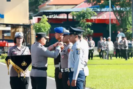 Kedisplinan Pengguna Jalan Kurang, Angka Kecelakaan di Jatim Masih Tinggi Foto BeritaJatim.com