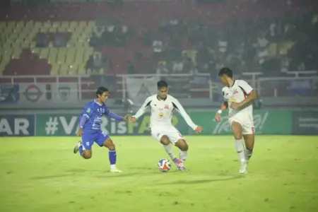 Widodo Cahyono Putro Patok Target 3 Poin Lawan Barito Putera, Misi Bangkit Deltras FC Foto BeritaJatim.com