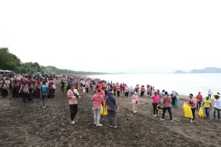 Pemkab Jember Anggarkan Program Penanggulangan Sampah dalam Perubahan APBD 2026 Foto BeritaJatim.com
