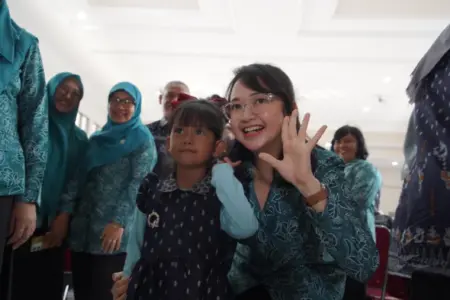 Perkuat Karakter Sejak Dini, Mbak Cicha Ajak Guru PAUD PKK di Kediri Terapkan “7 Kebiasaan Anak Hebat Indonesia” Foto BeritaJatim.com