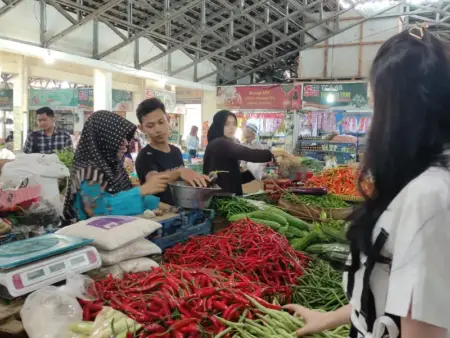 Jelang Ramadan, Harga Cabai Rawit di Pacitan Melonjak ke Rp84 Ribu Foto BeritaJatim.com