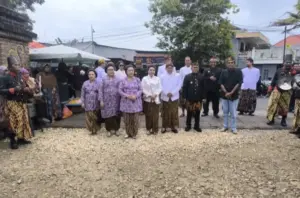 Keluarga Keraton Surakarta Nyadran Leluhur di Pamekasan Foto BeritaJatim.com