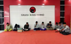 PDI Perjuangan Pamekasan Isi Ramadan dengan Tadarus Alquran Foto BeritaJatim.com