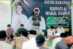 Safari Ramadan, Bupati Pamekasan Harap Terjalin Sinergi Ulama dan Umara’ Foto BeritaJatim.com