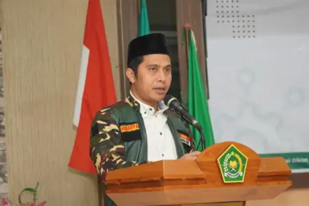 Ketua Ansor Jatim Desak Evaluasi Total LPDP: Jangan Hanya untuk Orang Kaya! Foto BeritaJatim.com