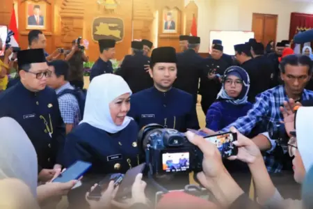 Hari Pers Nasional 2026, Khofifah Ajak Insan Pers Jaga Integritas demi Bangsa yang Kuat Foto BeritaJatim.com