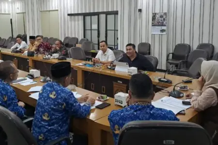 Komisi 3 DPRD Kabupaten Malang Desak Perizinan Kembali Satu Atap di DPMPTSP Foto BeritaJatim.com
