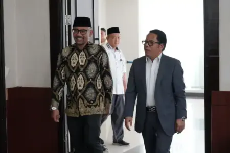 Kemenag Percepat Sertifikasi 423 Ribu Guru Madrasah, Tunjangan Profesi Naik Rp2 Juta Foto BeritaJatim.com
