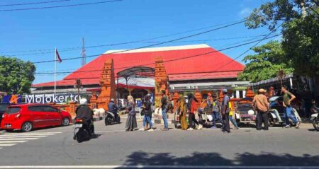 Libur Imlek 2026, Penumpang Stasiun Mojokerto Melonjak Tajam Foto BeritaJatim.com