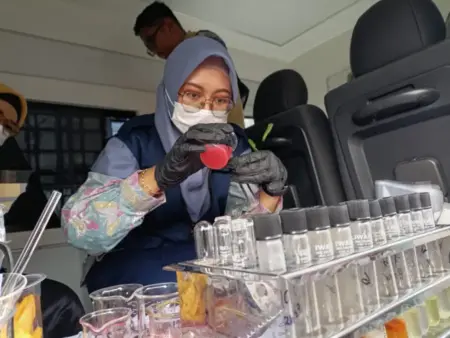 Pastikan Keamanan Takjil, Dinas Kesehatan Tulungagung Gelar Pemeriksaan Foto BeritaJatim.com