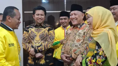 Bahlil Goda Emil: Wagub Sudah Mulai Goyang, Kalau Hati Sudah Nyaman Nggak Apa-apa Pindah Foto BeritaJatim.com