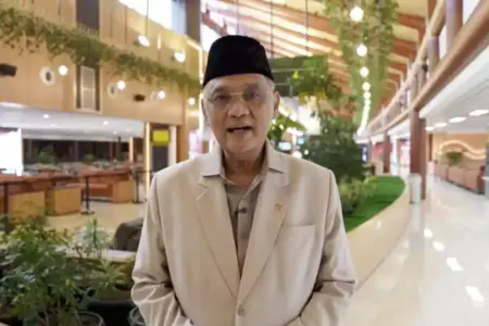 Menhaj Gus Irfan Yusuf Cek Kesiapan Haji 2026 di Saudi, Pastikan Layanan Manusiawi Foto BeritaJatim.com