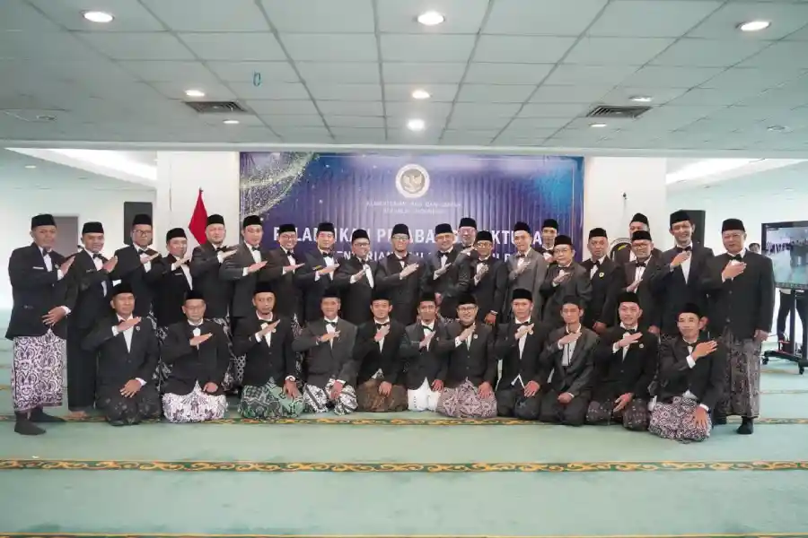 Kemenhaj Lantik 162 Pejabat Baru, Wamenhaj Dahnil Anzar: Layanan Jemaah Harus Manusiawi Foto BeritaJatim.com