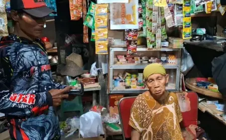 4 Pelajar Madiun Bobol Toko di Wonoasri, Curi Uang dan Dagangan Senilai Rp 35 Juta Foto BeritaJatim.com