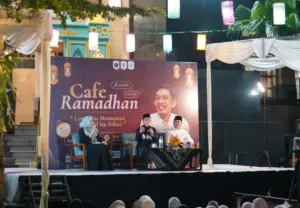 Fahruddin Faiz Beri Tips Atasi Overthinking di Cafe Ramadhan UB Foto BeritaJatim.com