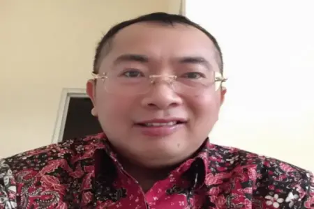 Gelar Perkara di Polda Jatim, Kuasa Hukum Rahmat Muhajirin Nilai Laporan Bupati Sidoarjo Prematur Foto BeritaJatim.com