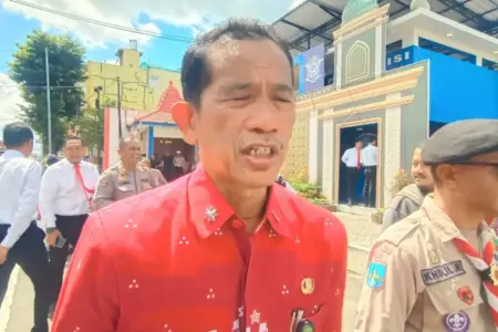 Sempat Sebut 10 Unit, BGN Akhirnya Hanya Tutup Satu SPPG Program MBG di Blitar Foto BeritaJatim.com