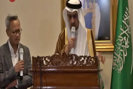 Arab Saudi Kecam Serangan Iran, Tegaskan Pelanggaran Perjanjian Internasional Foto BeritaJatim.com