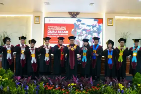 10 Guru Besar Baru Ubaya Dikukuhkan, Inilah Sederet Pakar yang Perkuat Riset Nasional Foto BeritaJatim.com