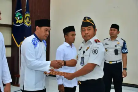 455 Warga Binaan Lapas Banyuwangi Terima Remisi Idul Fitri, 3 Orang Bebas Foto BeritaJatim.com