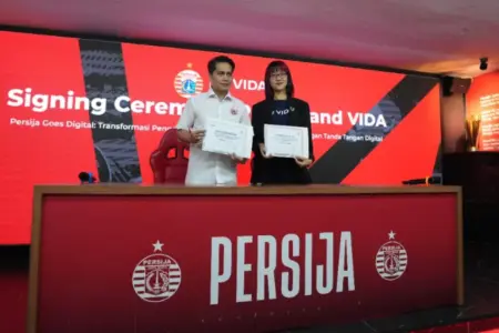 Persija Jakarta Gandeng VIDA untuk Digitalisasi Administrasi Klub Foto BeritaJatim.com