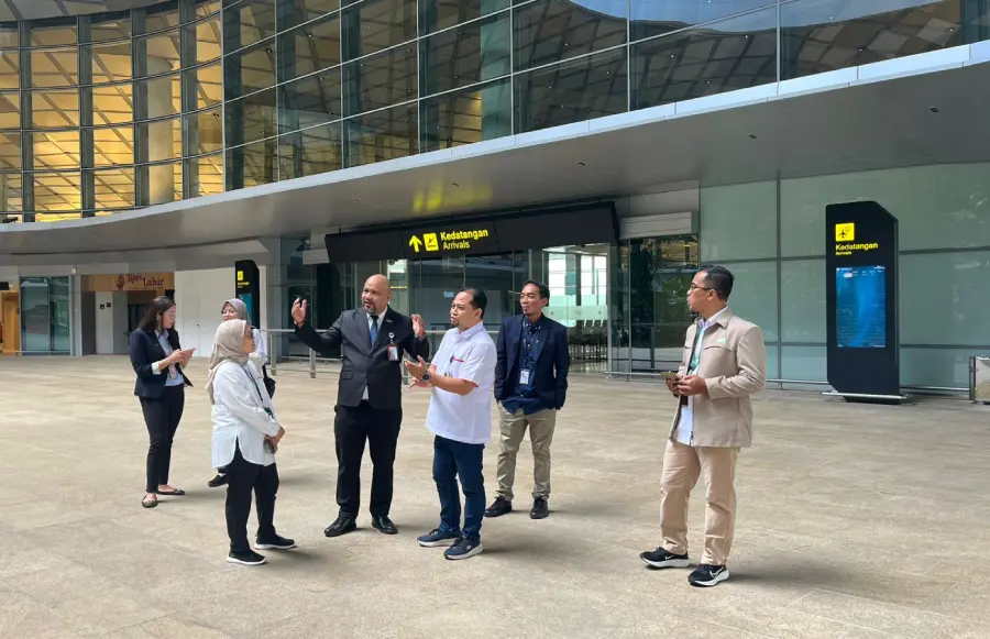 Kemenhub Tinjau Kesiapan Angkutan Lebaran 2026 di Bandara Dhoho Kediri Foto BeritaJatim.com