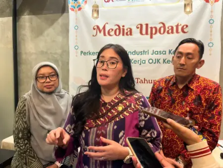 Waspada Penipuan Usai Lebaran 2026, Jangan Salah Gunakan Uang THR Foto BeritaJatim.com