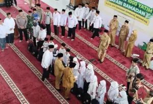Bingkisan Ramadan, 1000 Anak Yatim Terima Santunan dari Baznas Jombang Foto BeritaJatim.com