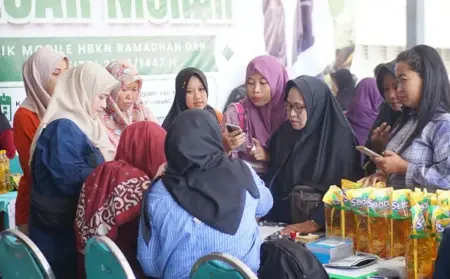 Pemkab Jombang Gelar Pasar Murah EPIK Mobile Jelang Idul Fitri 1447 H Foto BeritaJatim.com
