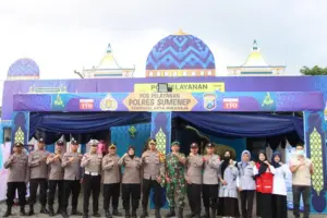 Cek Pos Pelayanan Mudik Lebaran, Kapolres Sumenep ‘Wanti-Wanti’ Anggota Kedepankan Sikap Humanis Foto BeritaJatim.com
