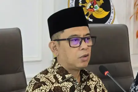 Kemenhaj RI Sepakati 10 Langkah Mitigasi Umrah 2026 Imbas Konflik Timur Tengah Foto BeritaJatim.com