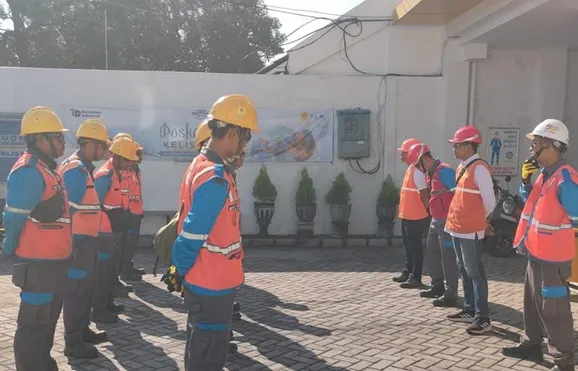 PLN Jamin Keandalan Listrik di Pusat Kegiatan Keagamaan dan Pondok Pesantren Jombang Selama Idulfitri Foto BeritaJatim.com