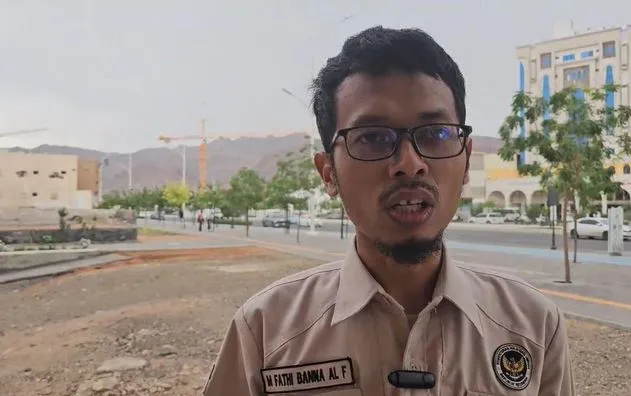 Suhu Makkah Capai 39 Derajat Celsius, Jemaah Haji 2026 Diimbau Minum 2 Teguk Tiap 10 Menit Foto BeritaJatim.com