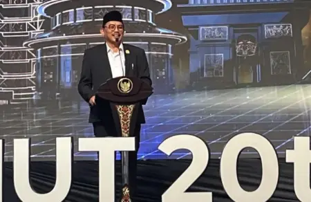 DPRD Jatim Terima Special Award HUT ke-20 Beritajatim, M. Musyafak: Ini Momentum Koreksi Diri Foto BeritaJatim.com